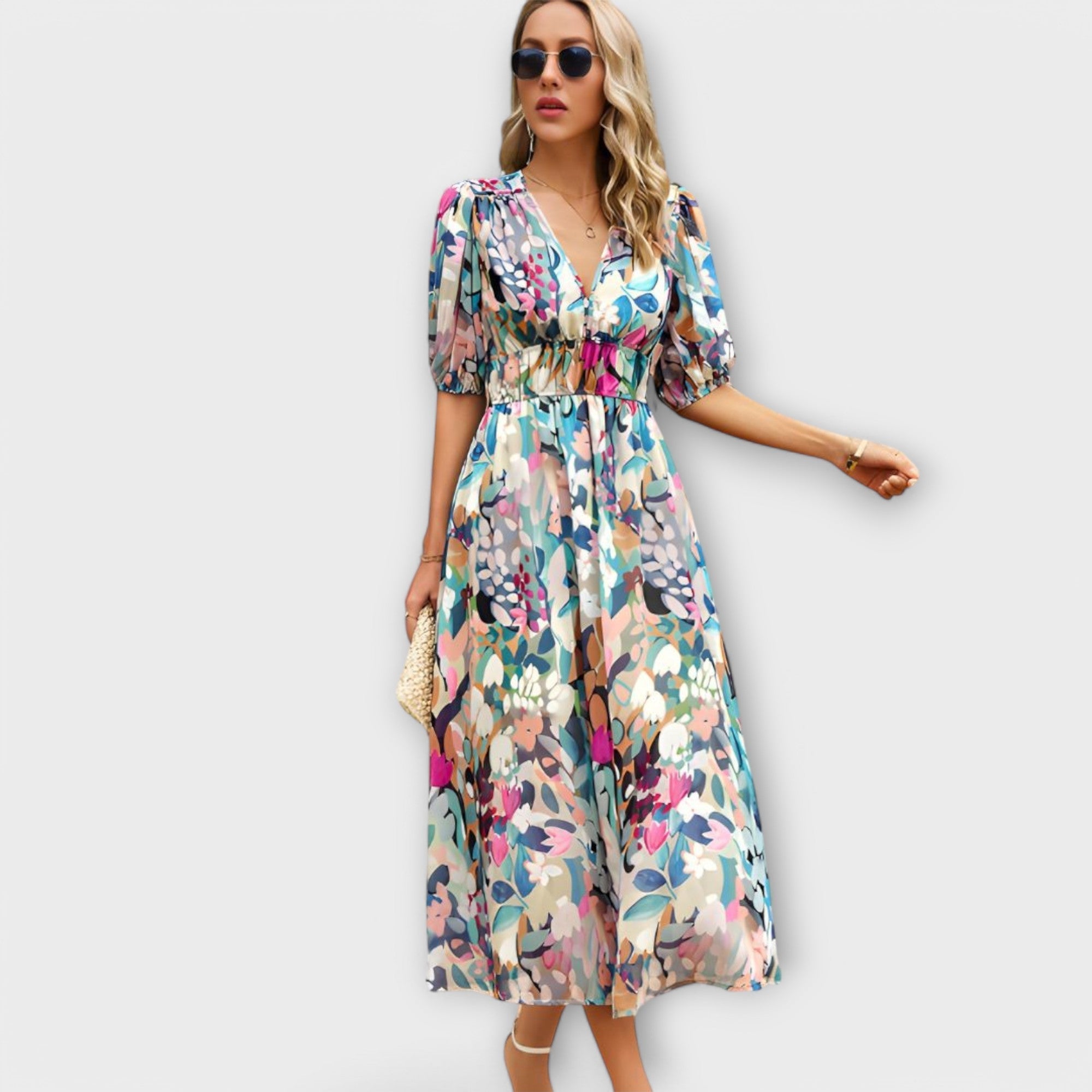 Abstraktes Maxikleid mit Puffärmeln