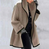 Schicke, trendige Jacke für einen modernen, modebewussten Look