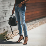 Trendige und stilvolle zerrissene Jeans für einen modernen Look Damen