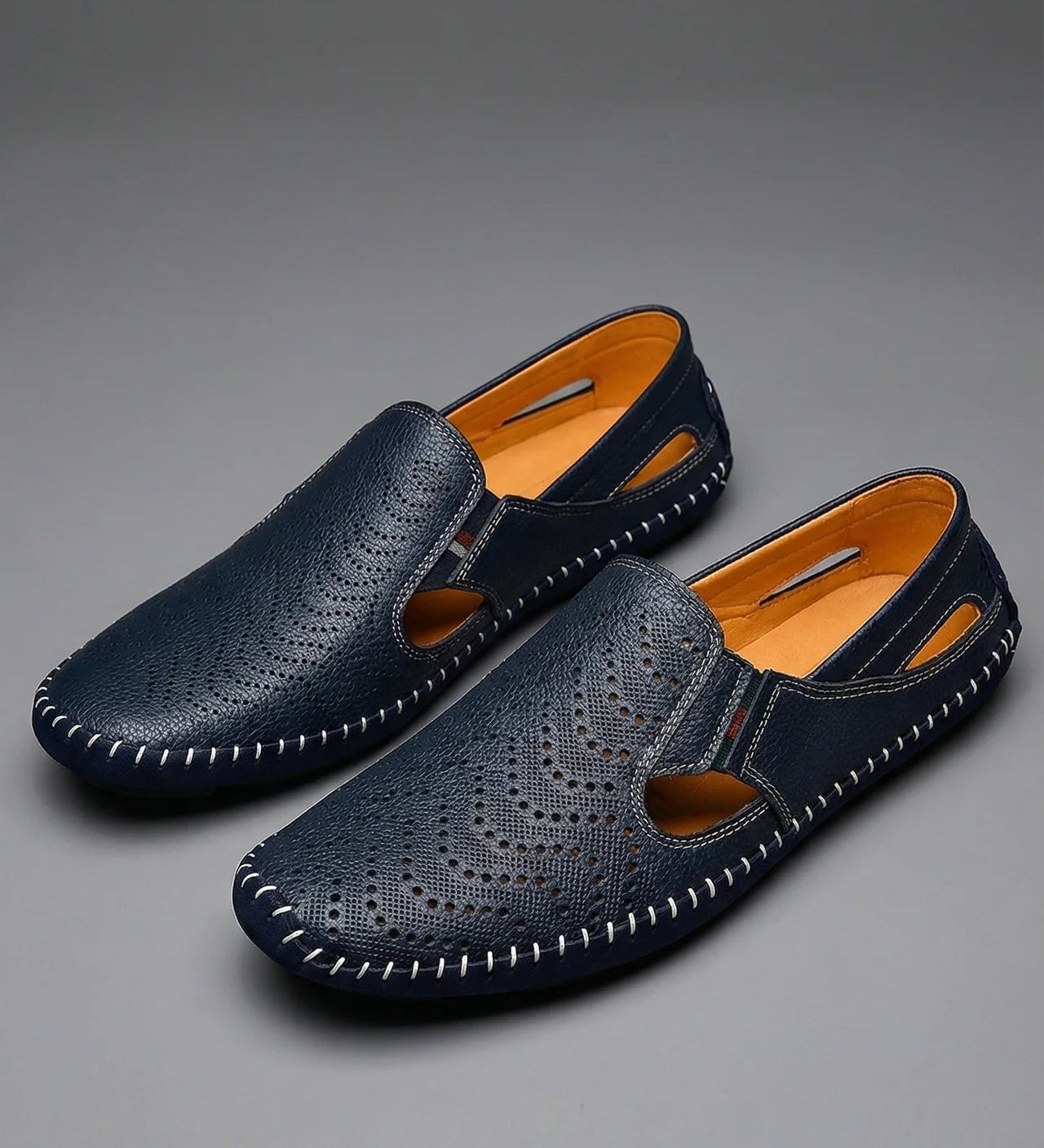 Sebastian | Herren atmungsaktive perforierte Slip-On Loafer mit Handnaht